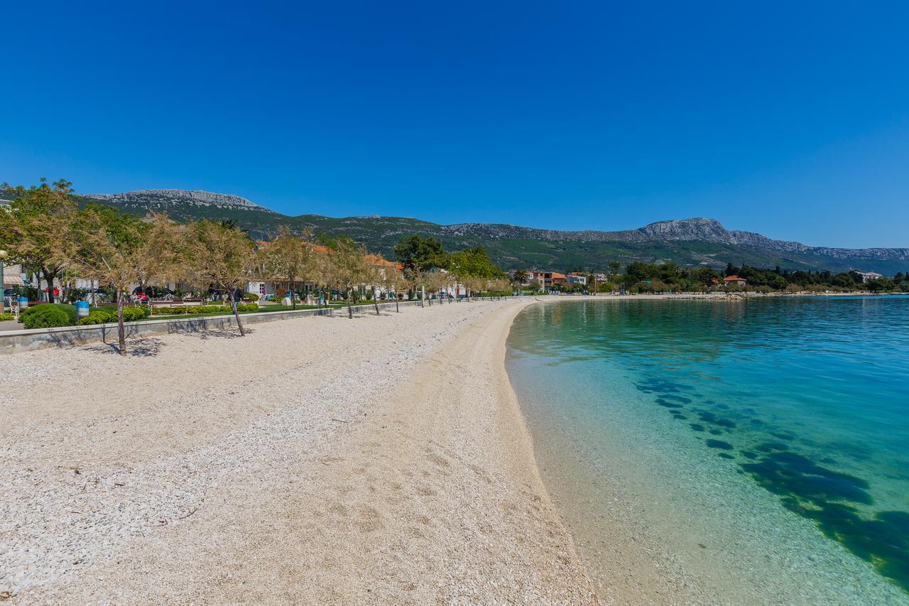 Apartment Afrodita Kastela Bagian luar foto